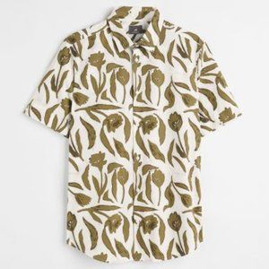 H&M Men's short sleeve cotton shirt muscle fit floral